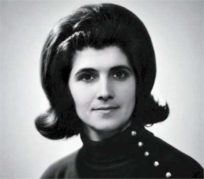 CARLA MARIA CACCIA