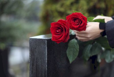 Necrologio di ALBERTO NICOLOSI